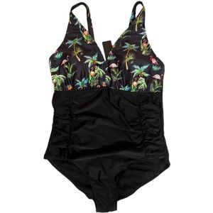 AQUA EVE Modest plus size Swimwear size 20W tropical pattern black one piece NWT